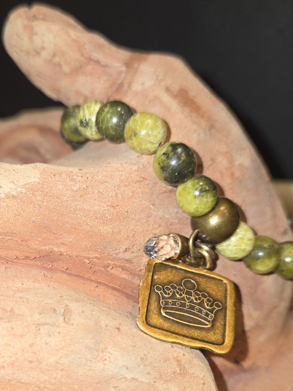 ⁸Green Beaded Bracelet with Crown Charm - Unbranded